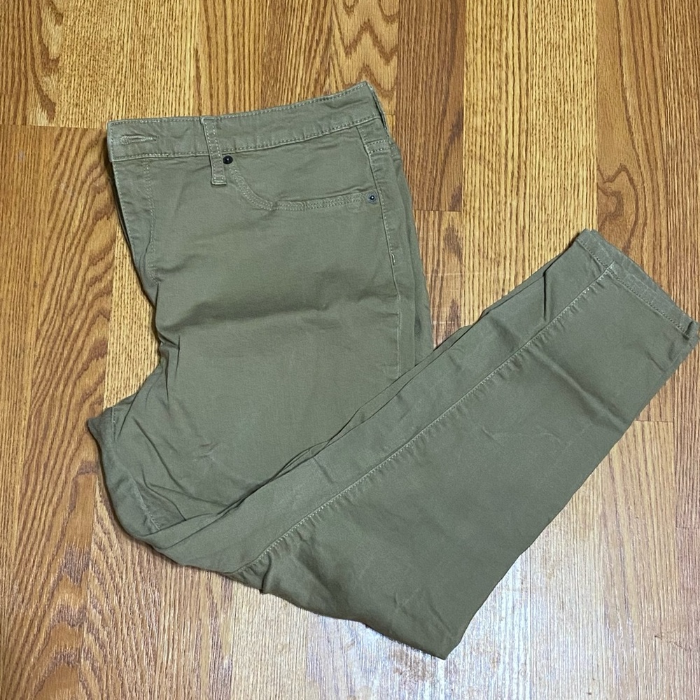 UNIVERSAL THREAD high rise jegging khakis